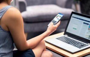Jobs in UK Through Social Media