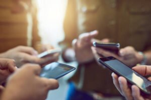 Jobs in UK Through Social Media